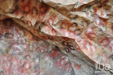 Уникальная Пещера рук в Патагонии - пещера, руки, следы Уникальная Пещера рук в Патагонии - пещера, руки, следы
