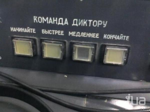 867700